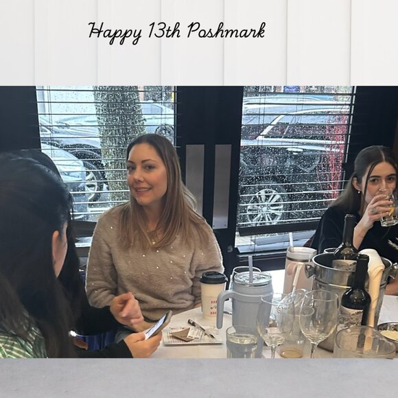 💫Posh n Connect In-Person Raffle plus Swag plus sell stuff live 💫 - Picture 4 of 7